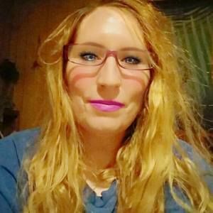 Meet your Posher, Regina